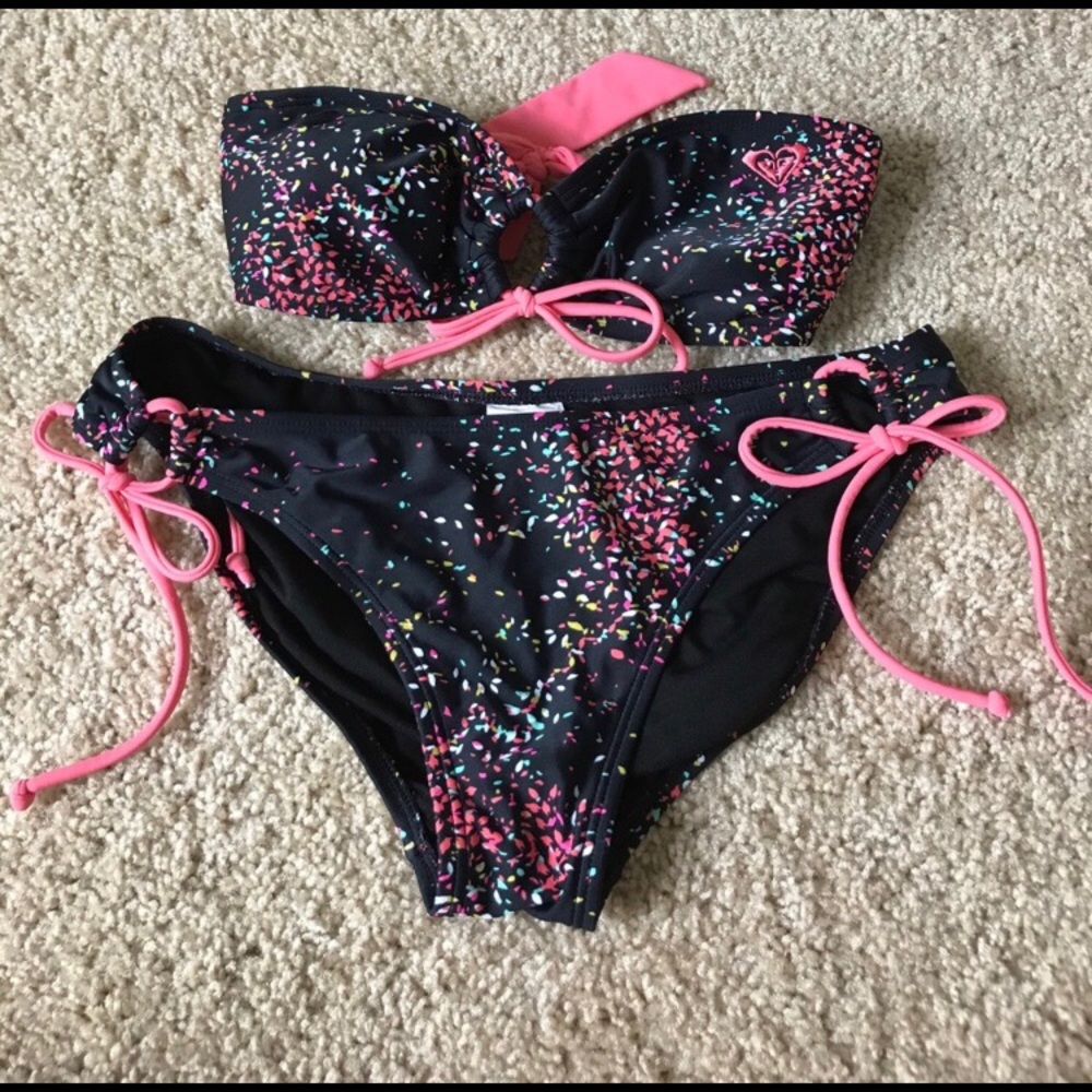 Roxy bathing suit